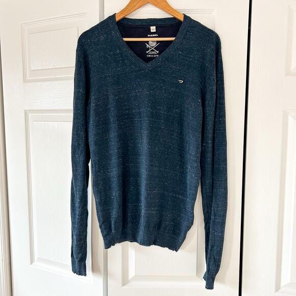Diesel Blue V-Neck Knit Sweater Men’s Size Medium Cotton Blend Casual Pullover - Picture 2 of 7